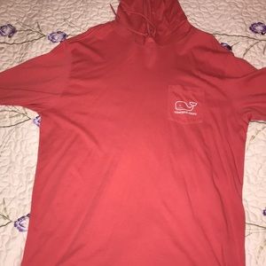 Vineyard vines shirt with hoodie